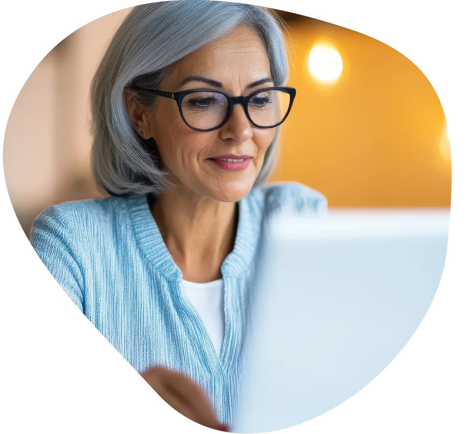 Senior-woman-hosting-an-online-webinar-sharing-knowledge-and-insights Simplify Communication with SQUIBIT